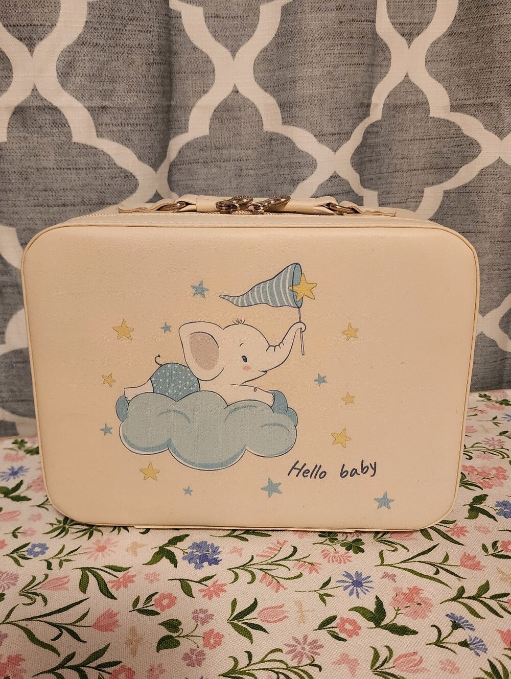 Hello Baby Cream Elephant Kids Carry Case